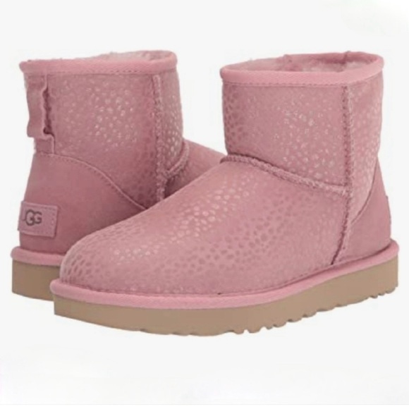 UGG Classic Mini Sparkle Spots Women’s Light Pink Boots Size 7 NEW - Picture 1 of 16